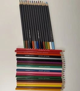 Artist's Loft & SketchBox Signature Colored Pencils 34 Pencils - Picture 1 of 3