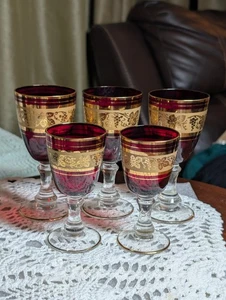5 Vintage Red Ruby Stemmed Bohemian Cordial Glasses With Gold Rim Leaf Design - Picture 1 of 14