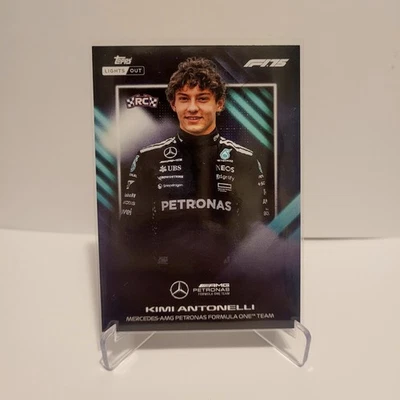 [Topps F1 Lights Out 2025] Kimi Antonelli - Mercedes - RC Rookie - Drivers - Bild 1 von 2