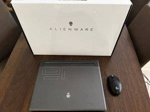 Alienware M16 gaming beast - i9-13900HX, 16GB RAM, RTX 4080, 2TB NVMe + G305 - Picture 1 of 6