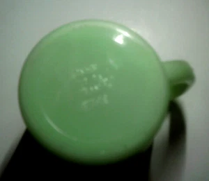 Vintage Jadeite green milk glass D handle restaurant oven ware cups mugs EUC - Picture 1 of 4