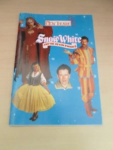 Marti Caine Derek Griffiths Emily Symons Cardiff Pantomime Programme 1993 - Picture 1 of 4