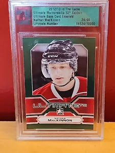 2012-13 ITG Ultimate Memorabilia 12a edizione Smeraldo /60 Nathan MacKinnon - Foto 1 di 2