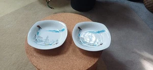 Midwinter Cannes FASHION shape Hugh Casson 2 X Bowls - Picture 1 of 7