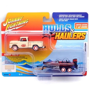 Johnny Lightning Maßstab 1:64 - Hulls & Haulers - 1965 Chevy Stepside mit Bus - Bild 1 von 2