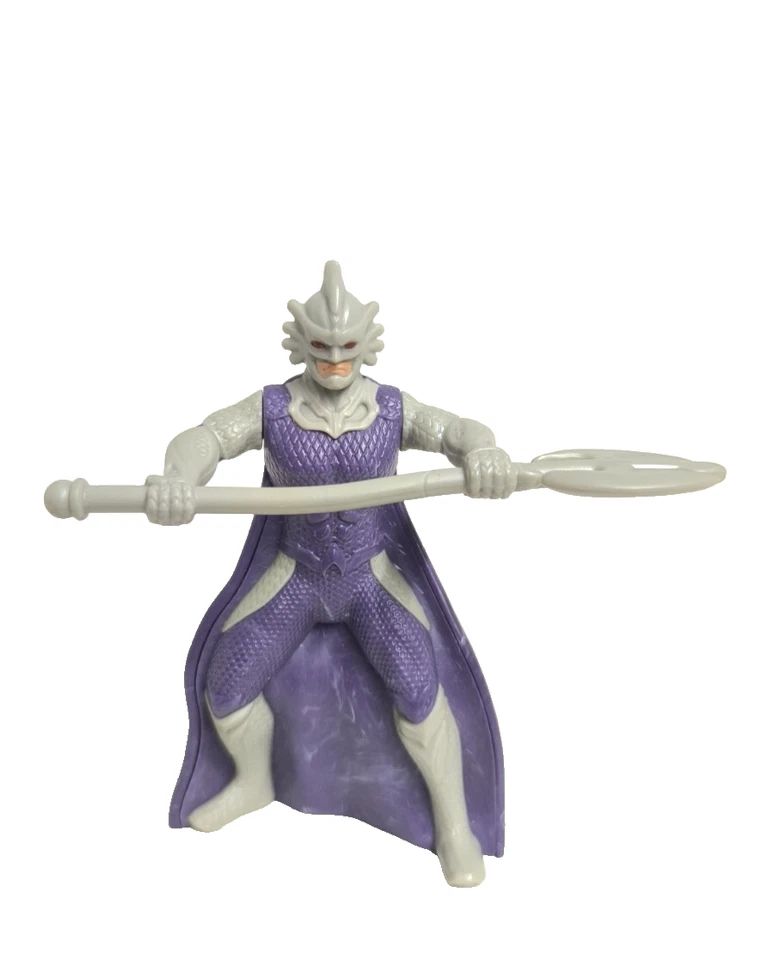 Figura de juguete de comida infantil Burger King Aquaman 2018 de DC Comics - Imagen 1 de 4