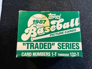 1987 Topps Traded Series Baseball Cards Complete Set 1T-132T Greg Maddux RC Mint - Picture 1 of 3