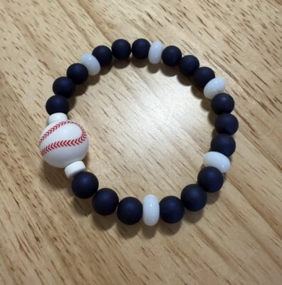 Blue and White Baseball Bracelet, Baseball Mom, Stretch Bracelet, Team Spirit Foto 1 de 4