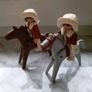 Playmobil - Konvolut - 2 Frauen mit Pferden - Inuit - Eskimos - Bild 1 von 5