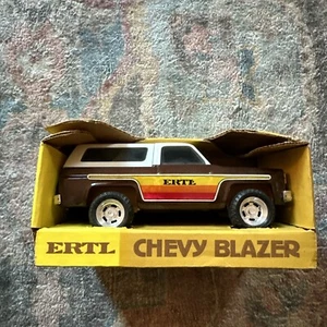 Vintage ERTL Chevy Blazer 3601 brown In Box NEW nos T21 - Picture 1 of 7