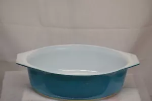 VINTAGE BLUE TURQUOISE PYREX OVAL SERVING BOWL # 045 NO CHIPS OR CRACKS 2 1/2 QT - Picture 1 of 3