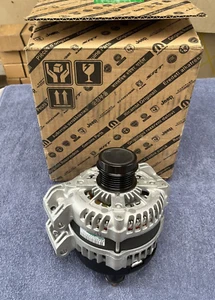Genuine Denso Alternator 180A 421000-7042 (Fit 3.6L V6 Grand Cherokee 300 Ram) - Picture 1 of 7