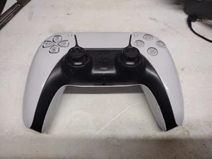 Sony Play Station 5 Controller Wireless DualSense Bianco Usato - Foto 1 di 3