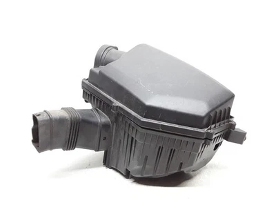 Volvo XC60 2012 Diesel air filter box 30792196 LGI93927 - Image 1 of 4