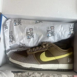 Size 11.5 - Nike Undefeated x Dunk SP Low Canteen - Picture 1 of 1