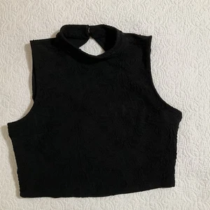 Neu mit Etikett Vintage Bebe Damen Gr. XL schwarz Stehkragen ausgeschnitten hinten bauchfreies Oberteil UVP 59 $ - Bild 1 von 11