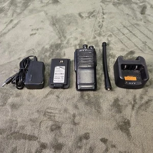 HYT Hytera VHF Portable Radio TC-508 V(2) 146-174 MHz - Tested - Picture 1 of 8