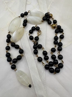 Collar gota de ónix negro y ágata 26 pulgadas Foto 1 de 2