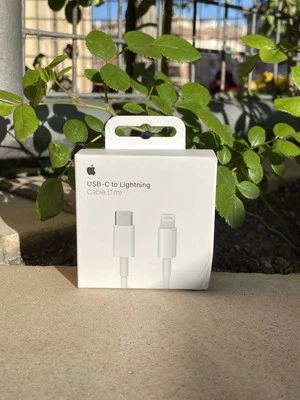 Apple 1m Cable MicroUSB Tipo C a Lighting - Blanco - Imagen 1 de 2