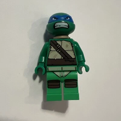 Leonardo Gritted Teeth - LEGO Teenage Mutant Ninja Turtles TMNT 79104 Minifigure - Image 1 of 2