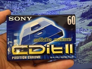 SONY - C60CDIT2.AE 2x 60 minuti  CDit II  Slide case  CHROME NUOVO NEW - Foto 1 di 3