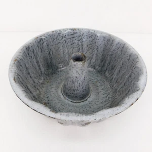 Vintage Gray Graniteware Angel Food, Bundt Cake Pan, Farmhouse Decor 8" Diam - Picture 1 of 13