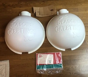 Vintage Christmas Seasons Greetings Lamp Post Lampshade Cover Decor New Rare - Picture 1 of 14