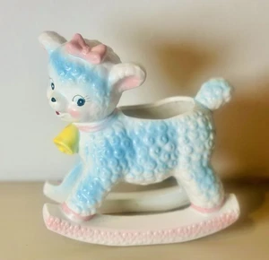 Vintage kitschig MCM Retro anthropomorph INARCO Baby Lamm Schaukelpferd Pflanzgefäß - Bild 1 von 15