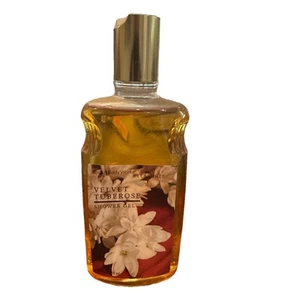 Bath & Body Works VELVET TUBEROSE Shower Gel 10 oz Discontinued New *FAST 2 Ship - Picture 1 of 4
