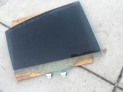 Vidrio ventana trasera derecha Subaru Outback 2010-2014 2,5 L OEM Foto 1 de 4