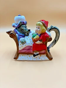 Express 2000 Little Red Riding Hood Teapot Grandma Wolf Storybook Tea Pot - Picture 1 of 10