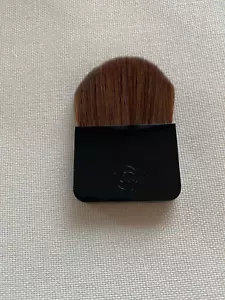 New Authentic Chanel Beaute Beauty Makeup Brush Blush Brush Conturing Brush Mini - Picture 1 of 2