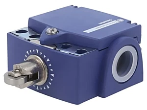 XCKT2102P16 Endschalter Metallrolle Ø11,6mm NO + NC 10A max.250VAC M16 SCHNEIDER - Picture 1 of 1