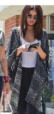 Кардиган кимоно Free People черный серебристый богемная бахрома с открытой передней частью XS увеличенный размер - Изображение 1 из 4