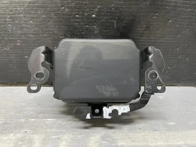TOYOTA Prius ZVW50 Radar Sensor A 070 88210-47090 DAA-ZVW51 - Image 1 of 4