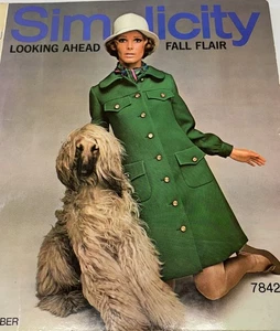 VTG Simplicity Patterns CATALOG - 1968 MCM Large Store Counter Pattern Book - Foto 1 di 16
