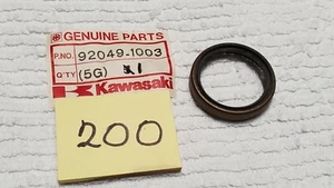 NOS OEM 92049-003 Kawasaki Crank Case Output Shaft oil seal KZ1000 POLICE M-200 - Bild 1 von 3