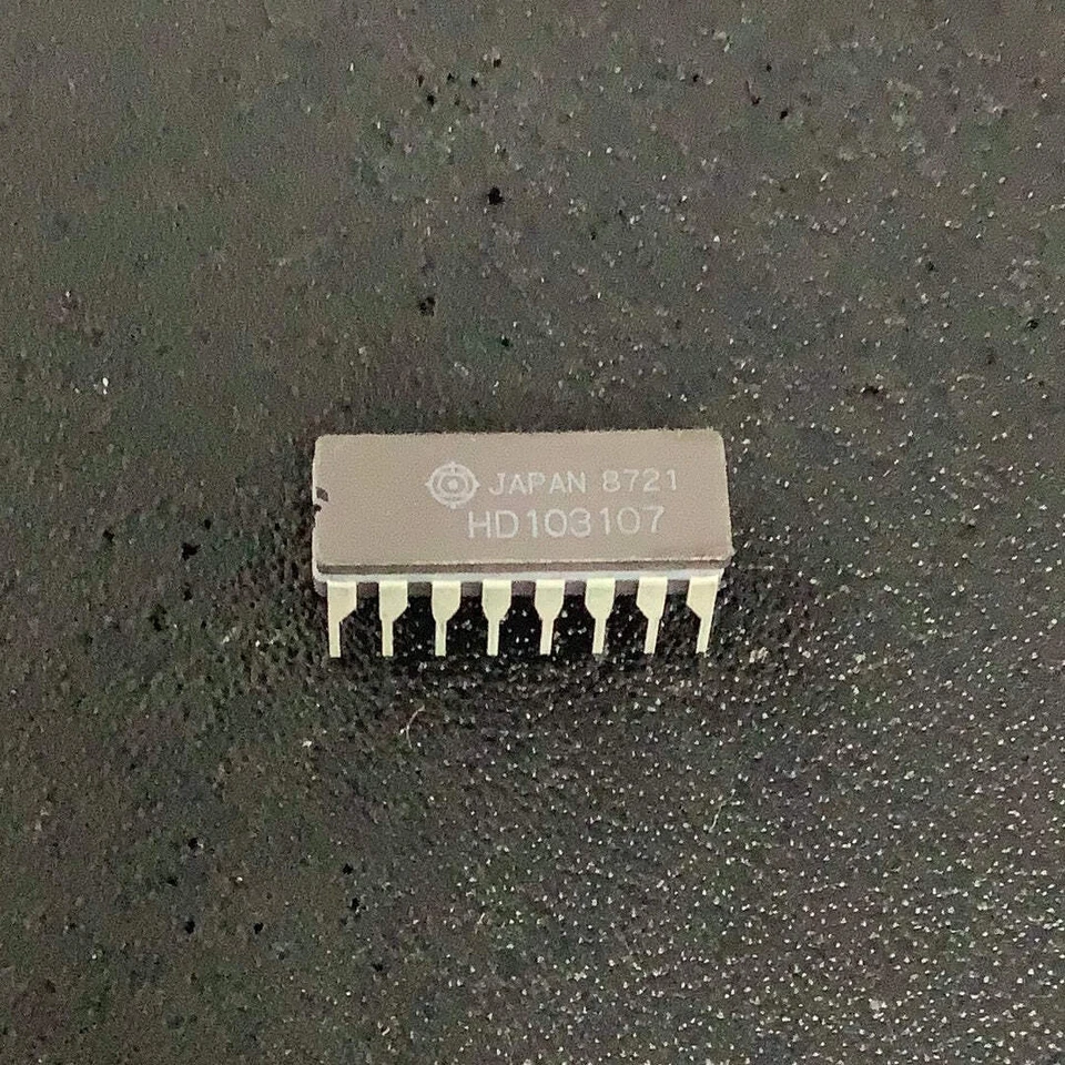 HD103107 - HITACHI - OSCILADOR CONTROLADO POR VOLTAJE Foto 1 de 1