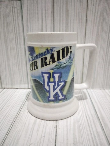 UK Kentucky Air Raid Beer Mug Cover