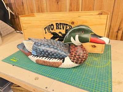 Two Rivers Decoy Company Wooden Duck and Box Crate - No Lid 19 inches long - Image 1 of 4