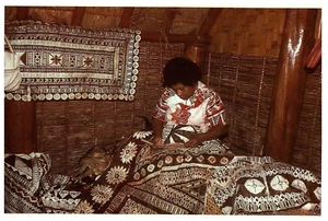 Fijian Made Tapa Used for Decorating Made By Hand Hawaii Postcard - Picture 1 of 2