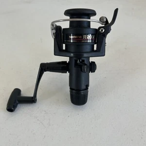 Mulinello Shimano R2000 Spinner rapporto cambio 4.1:1 - Foto 1 di 8