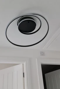 Luz de techo con anillo LED negro para dormitorio 45W con control remoto / color CCT / regulable - Imagen 1 de 8