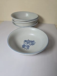 Soup Salad Bowl 6" Pfaltzgraff Yorktowne - Picture 1 of 6