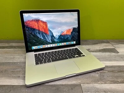 Apple MacBook Pro 15" Laptop 2.53Ghz C2D - 4GB - 500GB HD - ONLY 16 Cycles A+ - Image 1 of 4