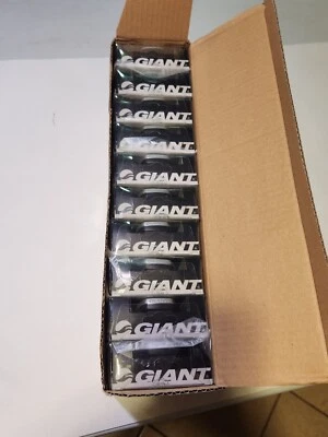 Case of TEN Giant Brand Axact 5 Cycle Computer Velocità, Distanza di Viaggio, Contachilometri - Immagine 1 di 4