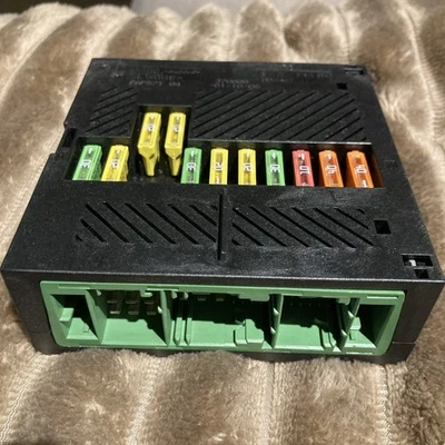 MODULO ALIMENTAZIONE INTEGRATO ORIGINALE BMW E65 E66 E53 X5 E63 E64 "IVM" 7510638  - Immagine 1 di 4