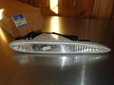 Nuevo faro antiniebla izquierdo NOS GM LH 5976431 1995-1999 Oldsmobile Olds Aurora Foto 1 de 2