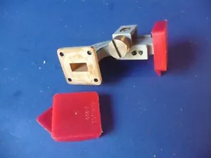TECHNICRAFT WAVEGUIDE-ATTENUATION ARMY P/N 106677118 NSN 1430-00-449-7983 - Bild 1 von 3