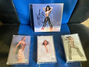 LIMITED EDITION KATY PERRY 143 UK ONLY 3 CASSETTE TAPE SET HAND SIGNED ART CARD - Picture 1 of 9